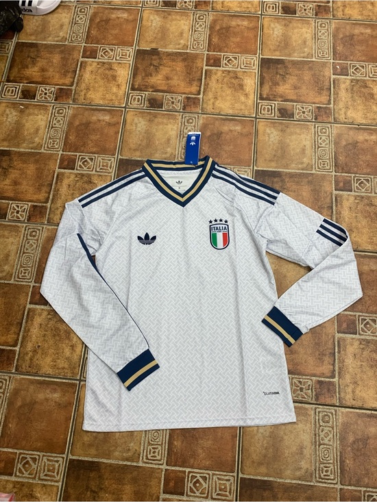 adidas Originals Other - Adidas originals Italy 2026 World Cup long sleeve Jersey size M